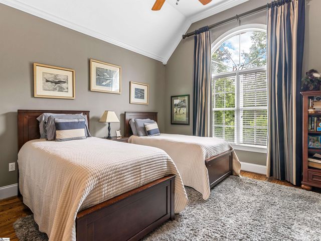 458 Carolina Club Drive, Spartanburg, SC 29306