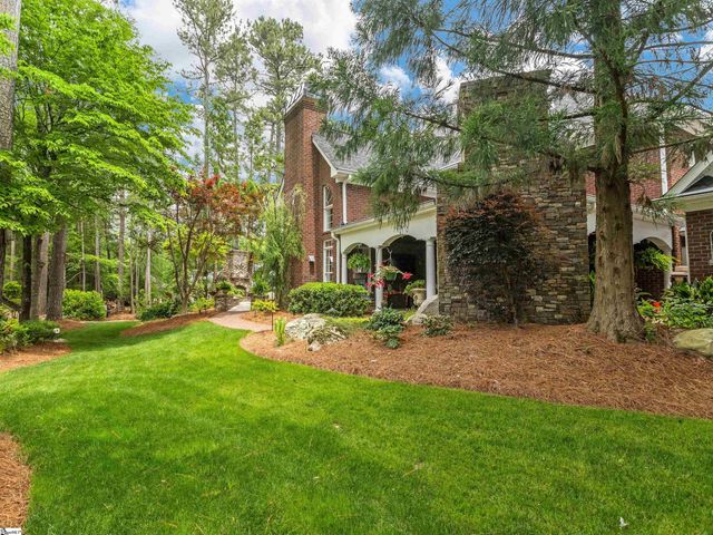 458 Carolina Club Drive, Spartanburg, SC 29306