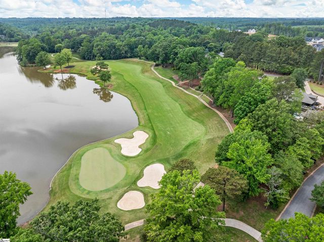 458 Carolina Club Drive, Spartanburg, SC 29306