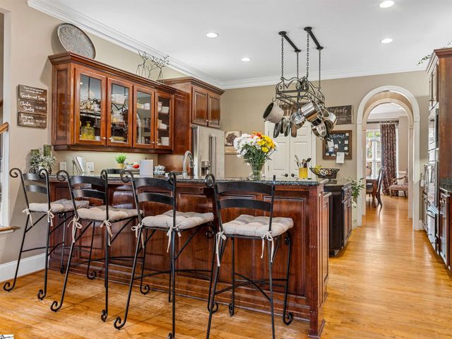 458 Carolina Club Drive, Spartanburg, SC 29306