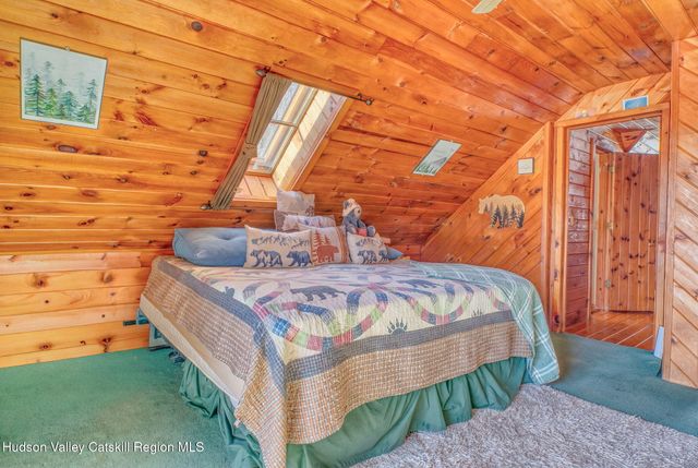 189 Yeagerville Road, Napanoch, NY 12458