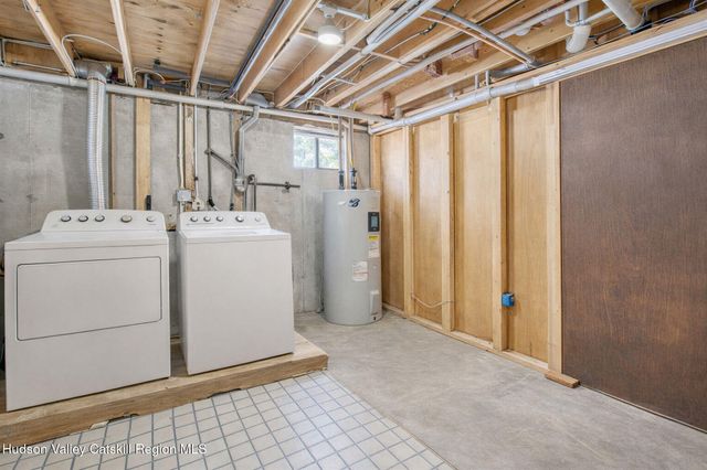 189 Yeagerville Road, Napanoch, NY 12458