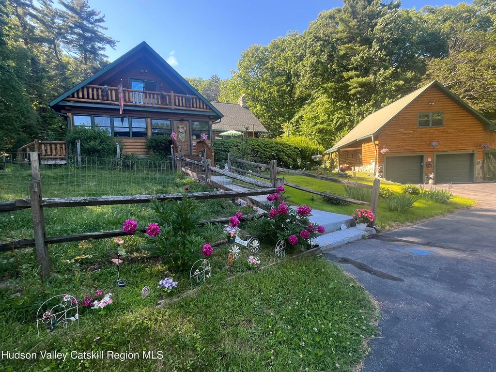189 Yeagerville Road, Napanoch, NY 12458