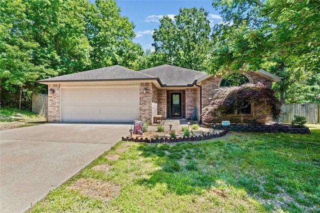 25 Overton Drive, Bella Vista, AR 72714