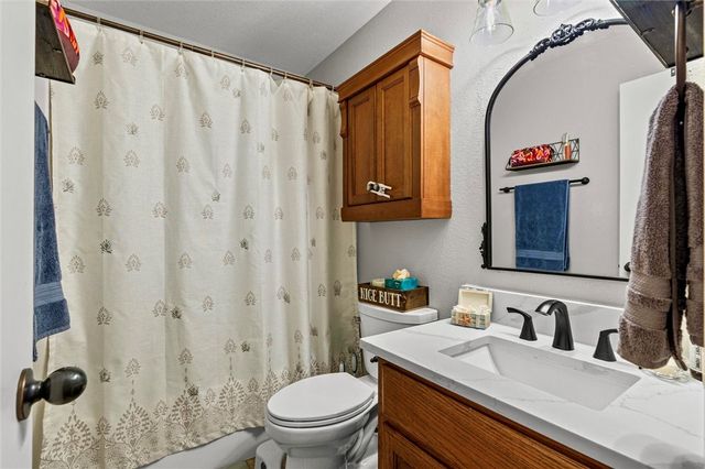 25 Overton Drive, Bella Vista, AR 72714