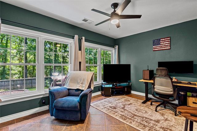 25 Overton Drive, Bella Vista, AR 72714
