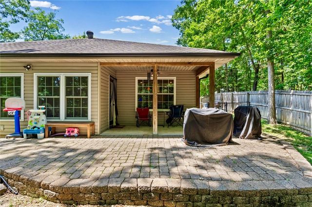 25 Overton Drive, Bella Vista, AR 72714