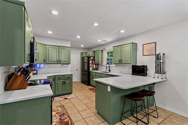 25 Overton Drive, Bella Vista, AR 72714