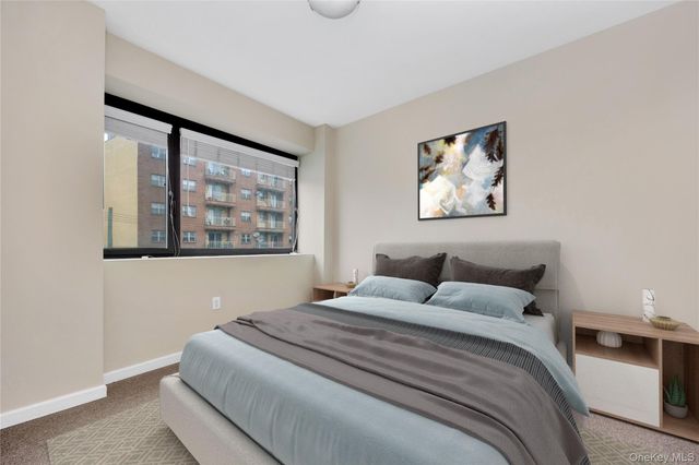 172-18 Jamaica Avenue, Jamaica, NY 11432
