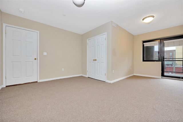 172-18 Jamaica Avenue, Jamaica, NY 11432