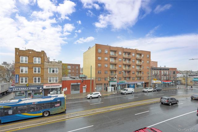 172-18 Jamaica Avenue, Jamaica, NY 11432
