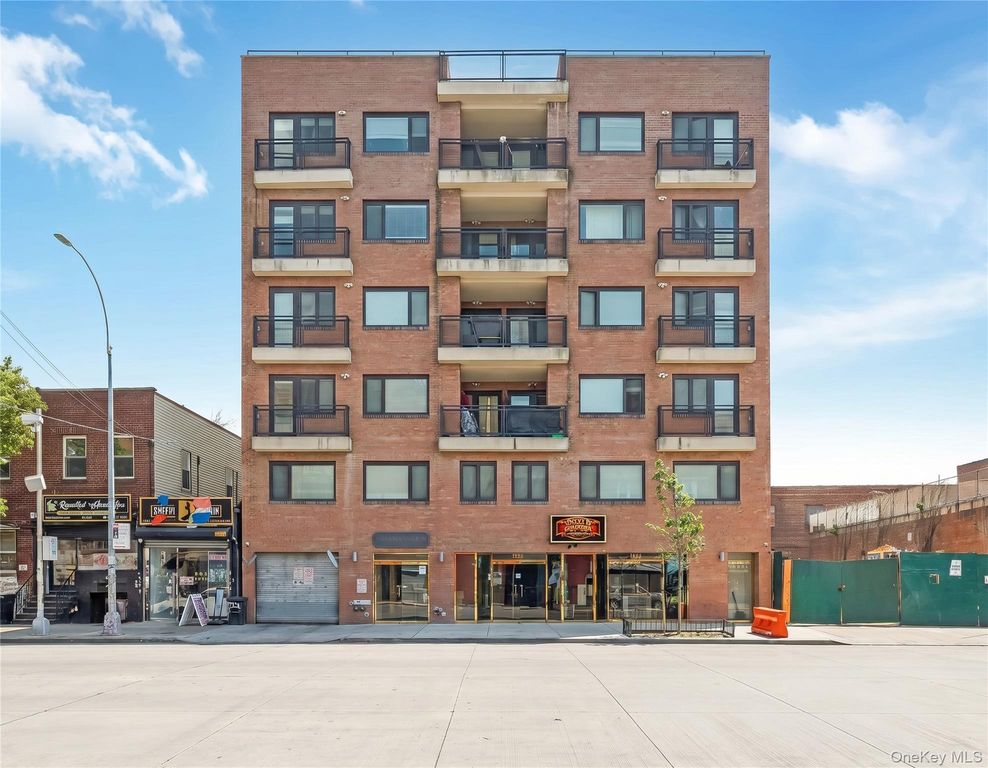 172-18 Jamaica Avenue, Jamaica, NY 11432
