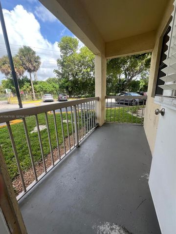 8100 Geneva Ct 147, Doral, FL 33166