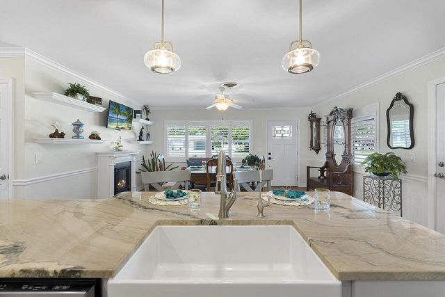 1640 4th Avenue, Vero Beach, FL 32960