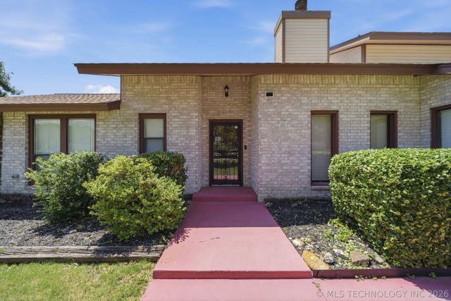 11716 S Ash Street, Jenks, OK 74037