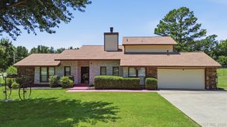 11716 S Ash Street, Jenks, OK 74037