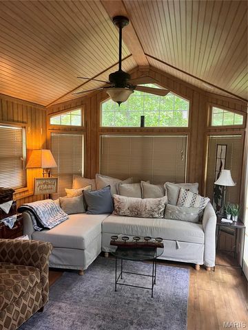 6213 Sioux Drive, French Village, MO 63036
