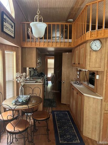 6213 Sioux Drive, French Village, MO 63036