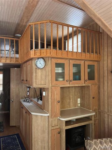 6213 Sioux Drive, French Village, MO 63036