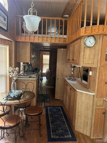 6213 Sioux Drive, French Village, MO 63036