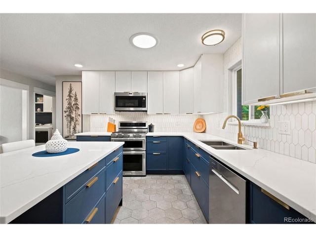 3540 Holland St, Wheat Ridge, CO 80033