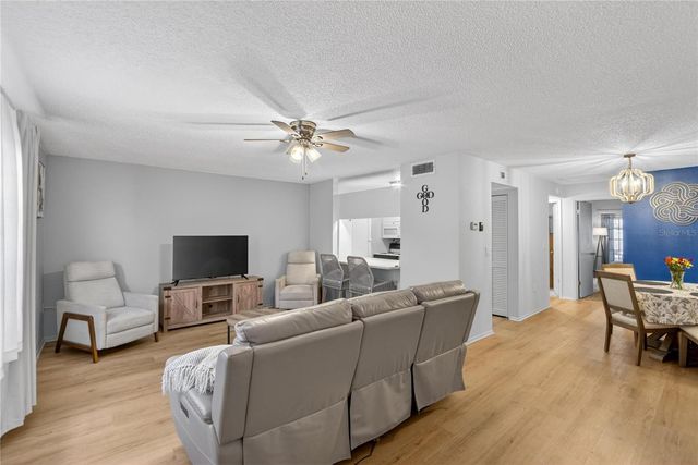 11920 DIETZ DRIVE 11920, Tampa, FL 33626