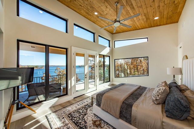 123 Sandelwood Circle, Fairfield Bay, AR 72088