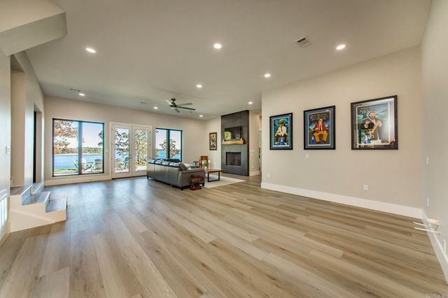 123 Sandelwood Circle, Fairfield Bay, AR 72088