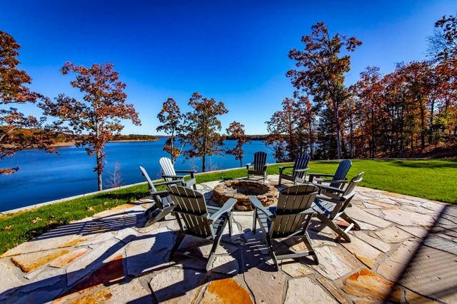 123 Sandelwood Circle, Fairfield Bay, AR 72088