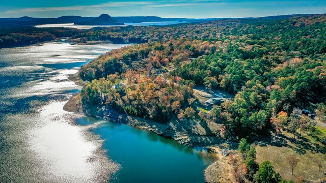 123 Sandelwood Circle, Fairfield Bay, AR 72088