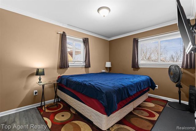 21018 Saint Gertrude Street, Saint Clair Shores, MI 48081