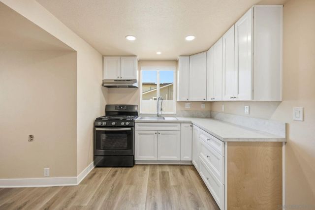 279 Del Mar Avenue, Chula Vista, CA 91910