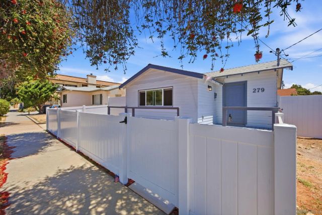 279 Del Mar Avenue, Chula Vista, CA 91910