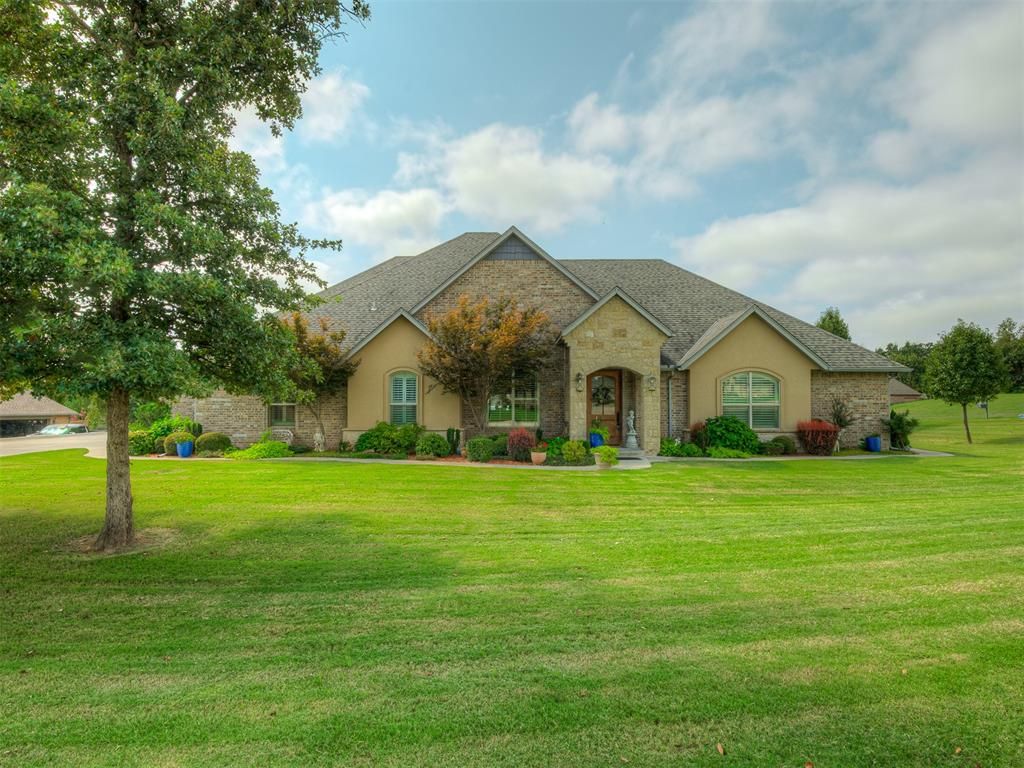 14404 Ironside Drive, Choctaw, OK 73020