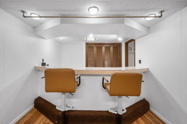 23 S Wildwood Drive, Prospect Heights, IL 60070