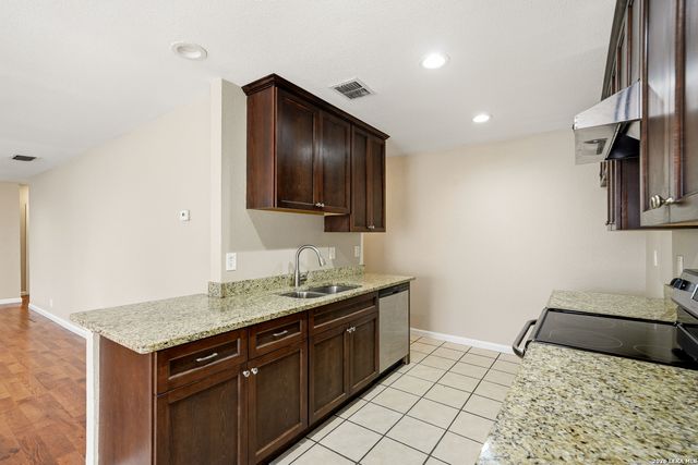 4918 Dare, San Antonio, TX 78217
