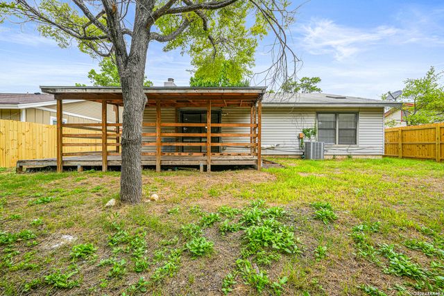 4918 Dare, San Antonio, TX 78217