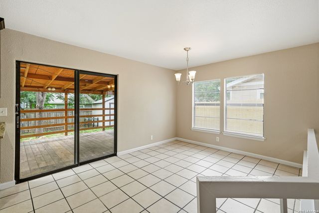 4918 Dare, San Antonio, TX 78217