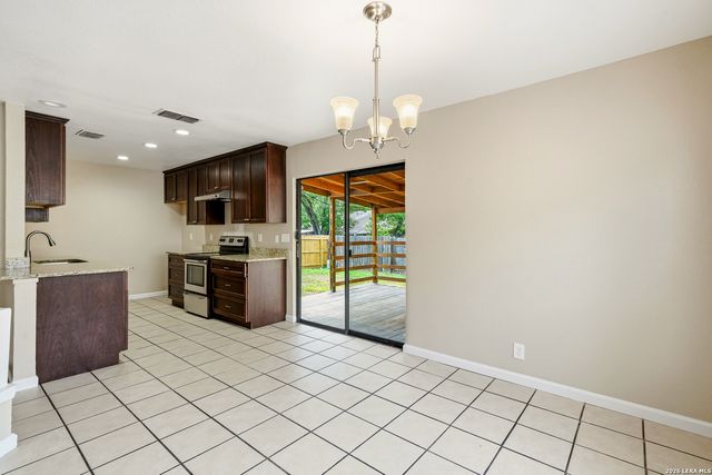 4918 Dare, San Antonio, TX 78217