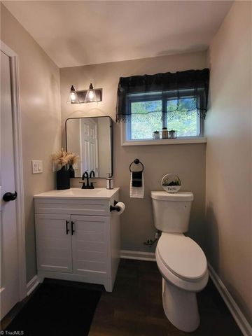 2709 Orange Street, Greensboro, NC 27405