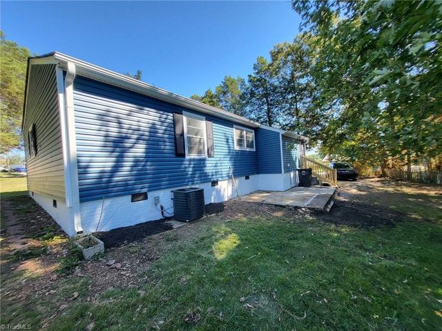 2709 Orange Street, Greensboro, NC 27405