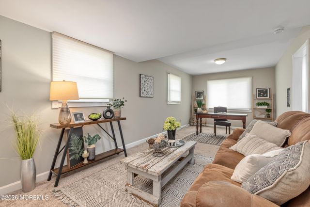 20 Surrey Drive, Hazlet, NJ 07730