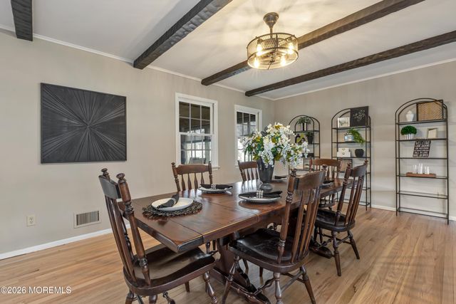 20 Surrey Drive, Hazlet, NJ 07730