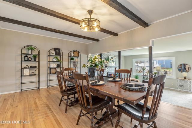 20 Surrey Drive, Hazlet, NJ 07730