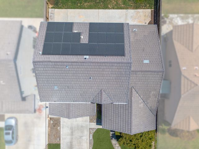 2223 E La Vida Avenue, Visalia, CA 93292