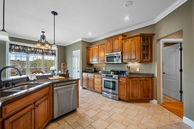 1703 Criswell Court, Soddy Daisy, TN 37379