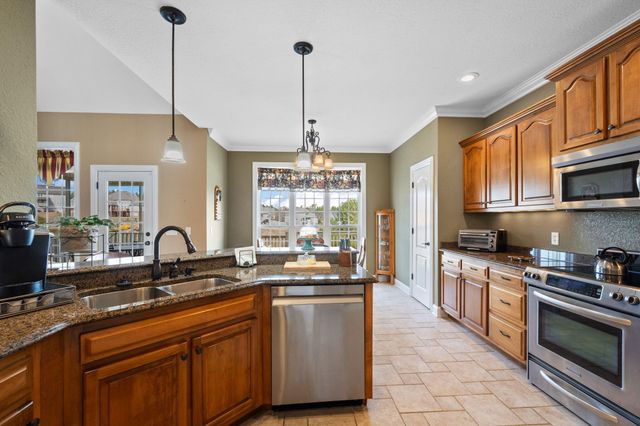 1703 Criswell Court, Soddy Daisy, TN 37379