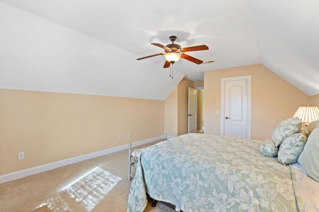 1703 Criswell Court, Soddy Daisy, TN 37379