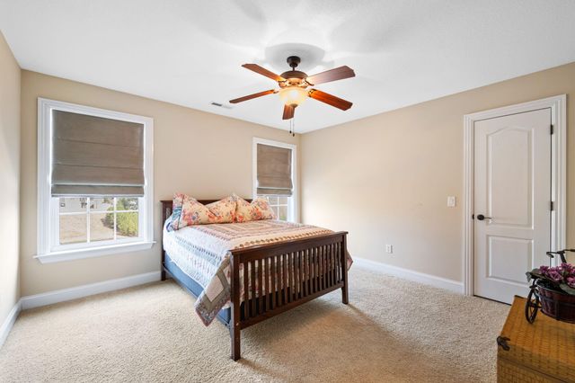 1703 Criswell Court, Soddy Daisy, TN 37379