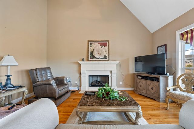 1703 Criswell Court, Soddy Daisy, TN 37379